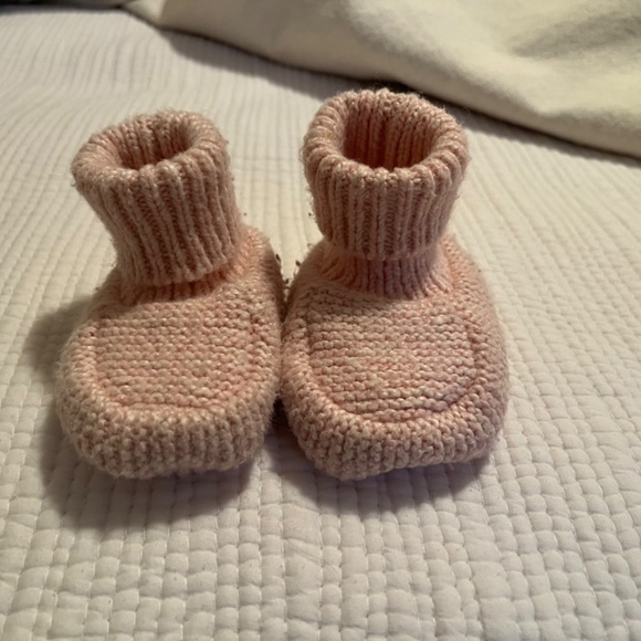 Janie and Jack pink knit bootie 3-6mo - Picture 5 of 5